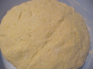 Aluat cu faina si malai pentru paine Aluat cu faina si malai pentru paine
