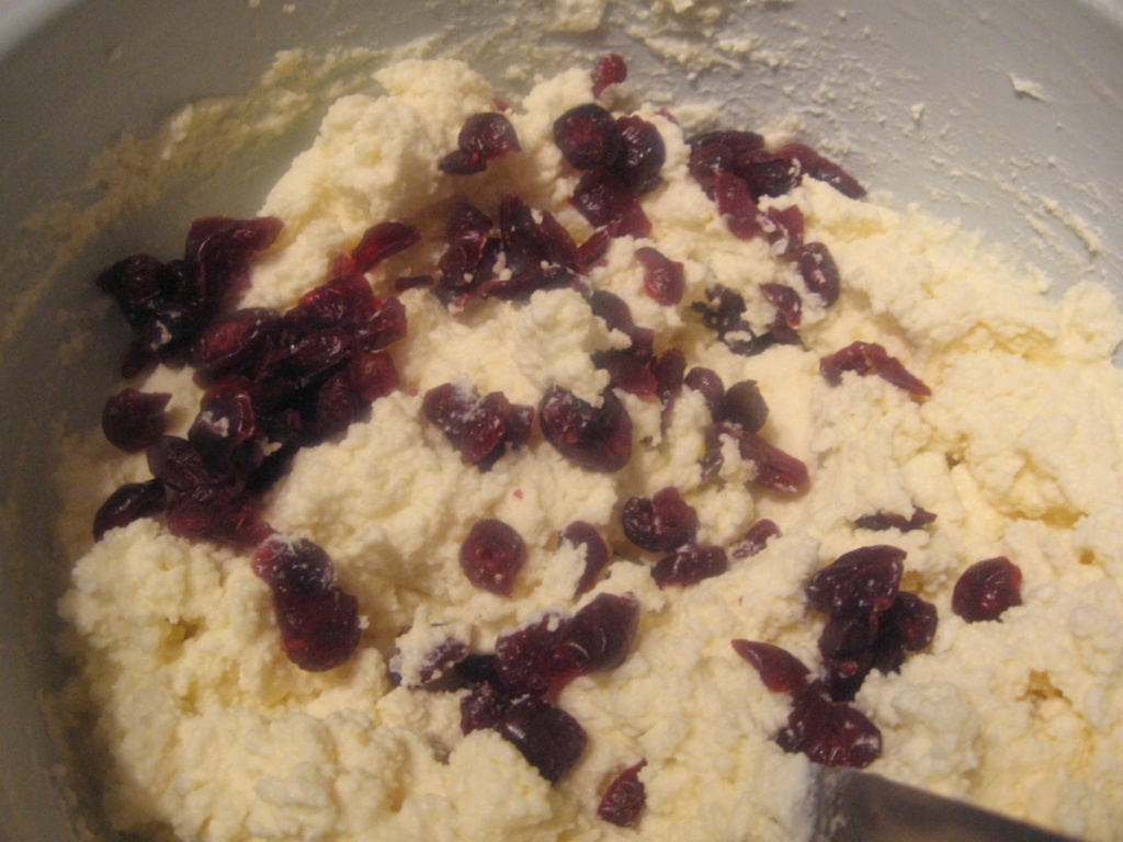 Crema de branza cu merisoare