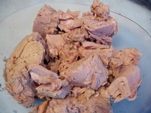 salata-ton-legume-mexicane- maioneza- telina-1