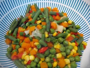 salata-ton-legume-mexicane- maioneza- telina-3