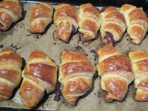 Croissante-cu-ciocolata-6