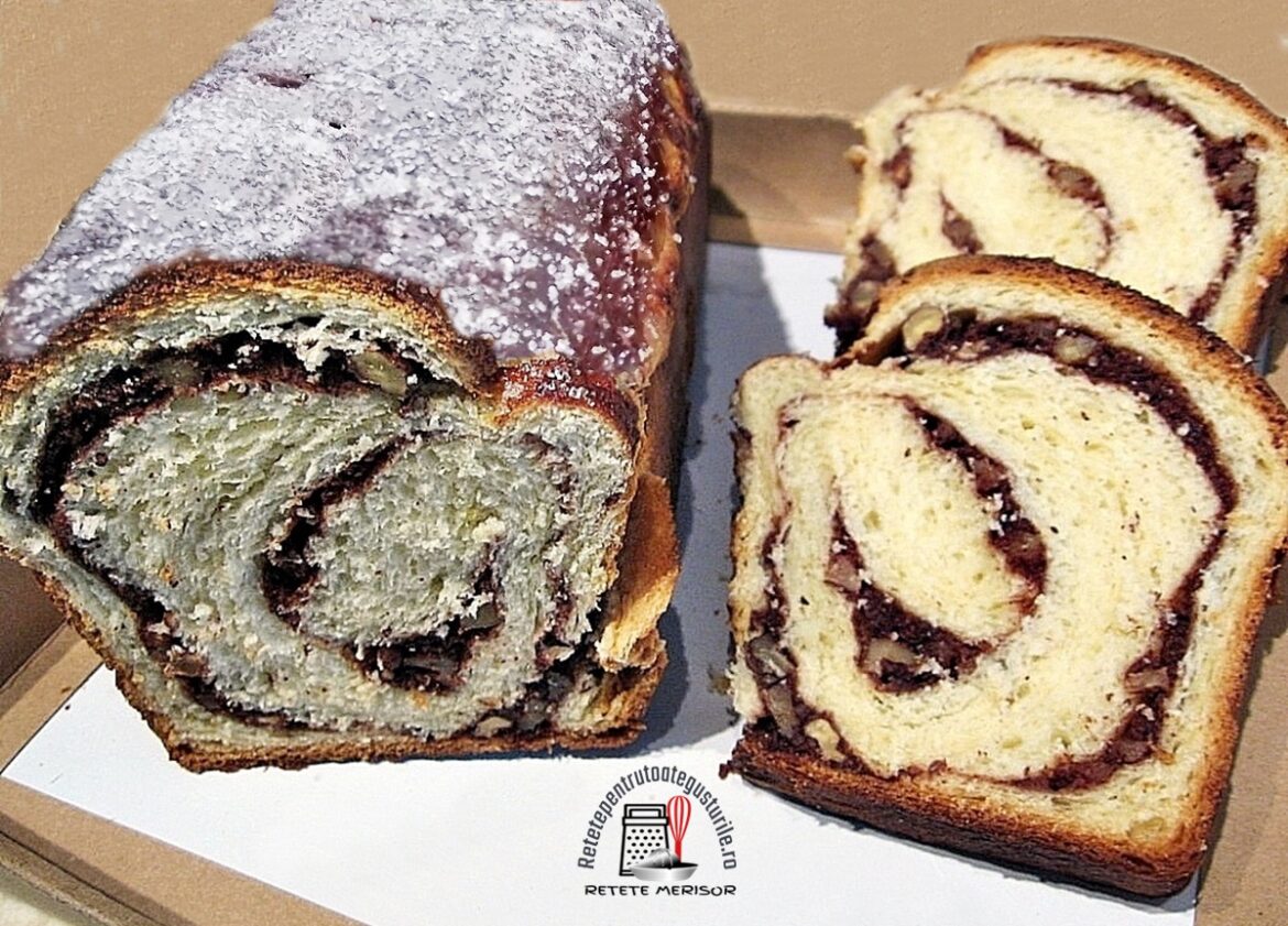 Cozonac cu rom si nuca portionat