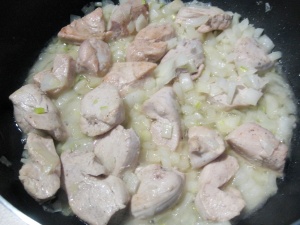 sote-ciuperci-piept-pui-usturoi-6