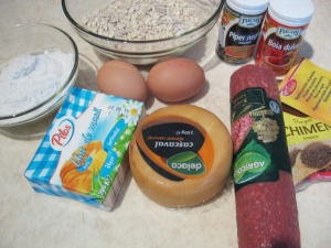 Aperitiv- fulgi-ovaz-salam-cascaval-1