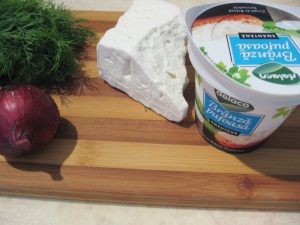 Ingrediente pentru umplutura rulourilor Ingrediente pentru umplutura rulourilor