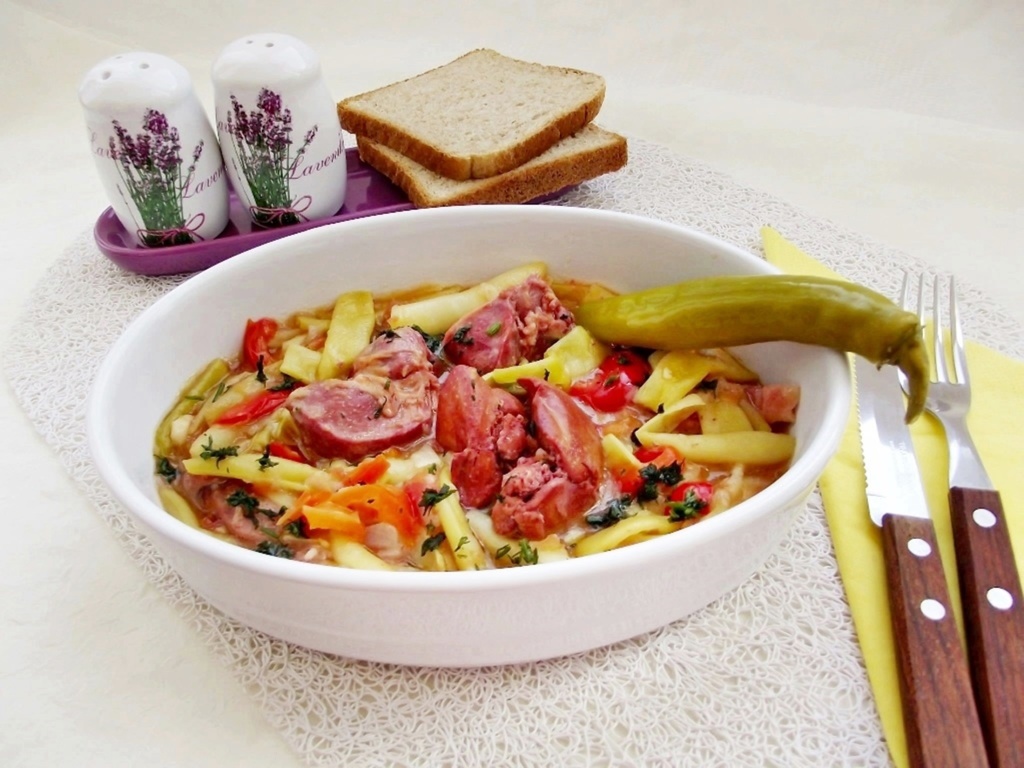 Mancare-fasole-verde-maruntaie -pui-7