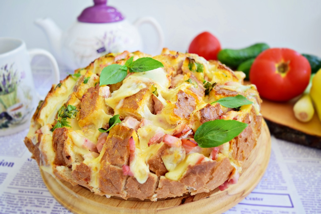 Pizza bread sau pâine umplută