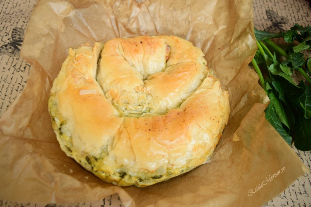 Plăcintă cu spanac și brânză feta