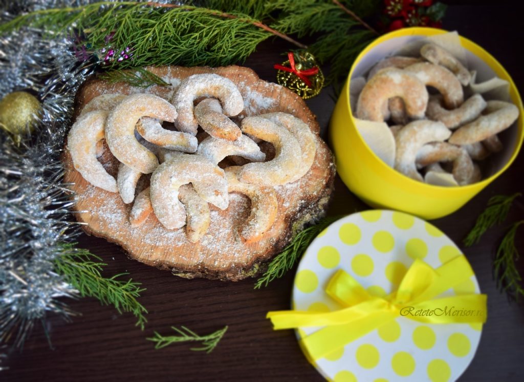 Cornulețe cu vanilie și alune de pădure
