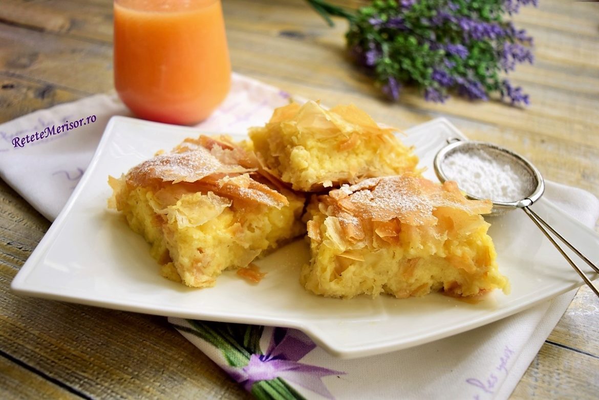 Plăcintă grecească cu cremă de griș