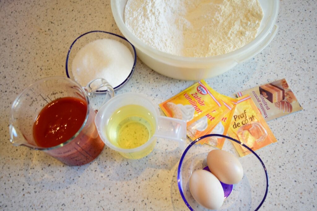 Ingrediente pentru Prăjitura cu foi cu bulion și cremă de griș