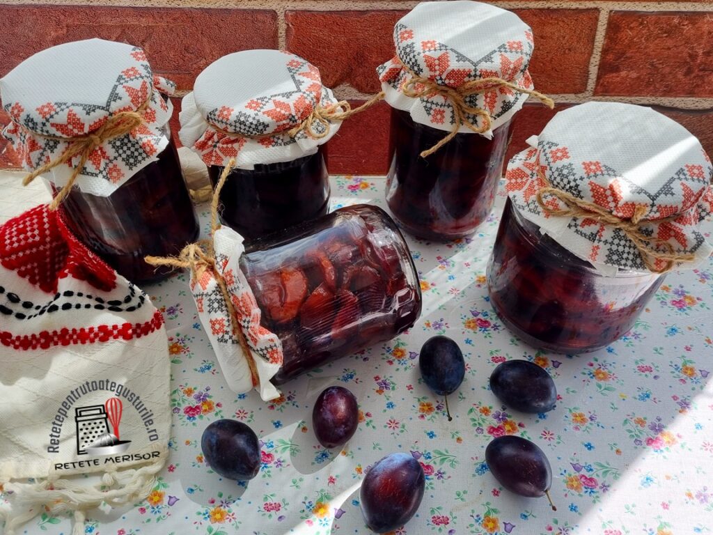 Prune la borcan în suc propriu, fără zahăr